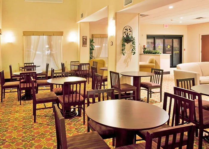 Holiday Inn Express & Suites Port Richey By Ihg